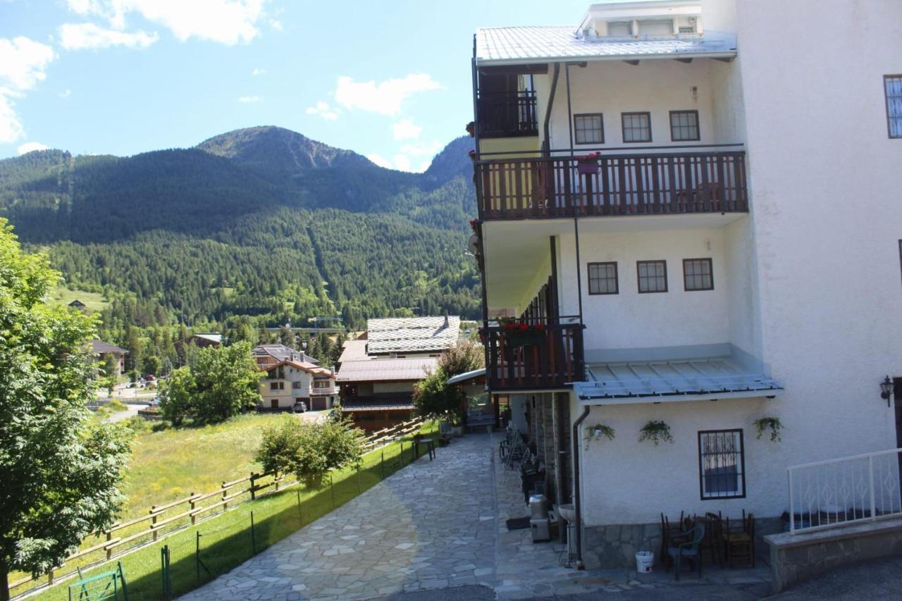 Hotel Casa Per Ferie Beatorosaz Cesana Torinese Zewnętrze zdjęcie