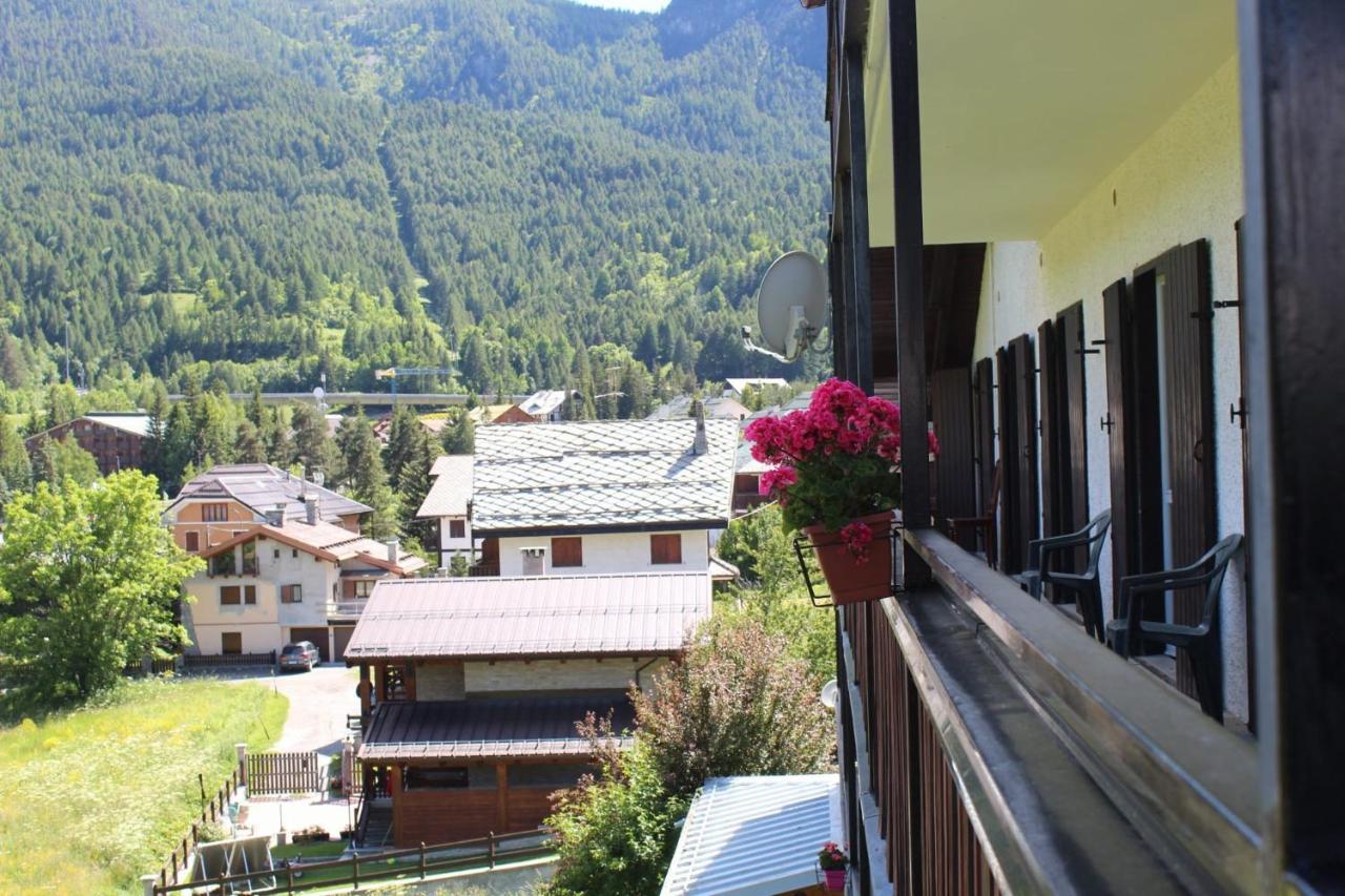 Hotel Casa Per Ferie Beatorosaz Cesana Torinese Zewnętrze zdjęcie