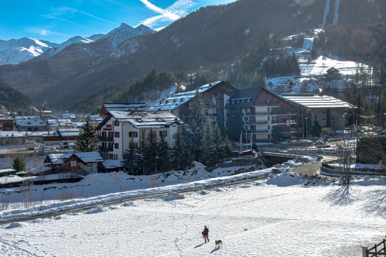 Hotel Casa Per Ferie Beatorosaz Cesana Torinese Zewnętrze zdjęcie