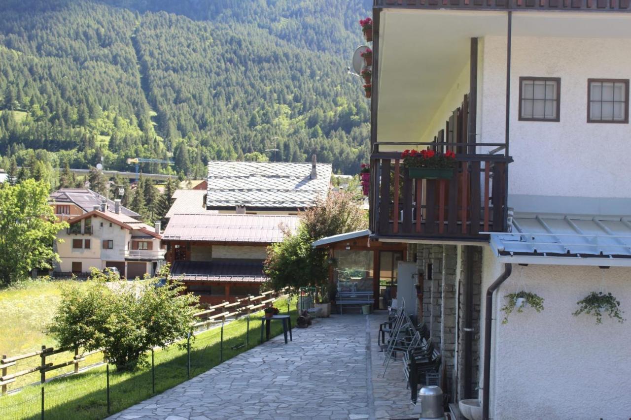 Hotel Casa Per Ferie Beatorosaz Cesana Torinese Zewnętrze zdjęcie