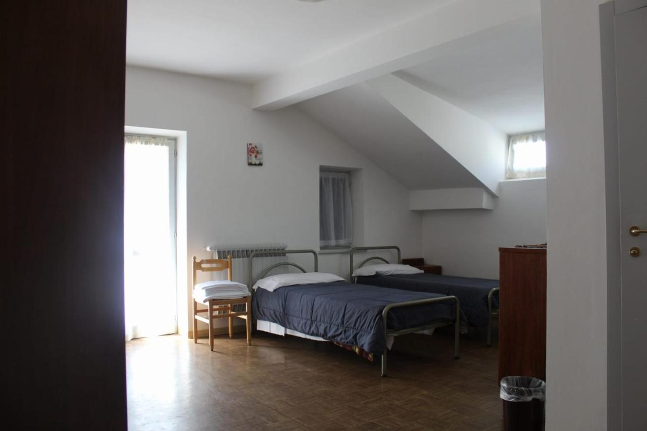Hotel Casa Per Ferie Beatorosaz Cesana Torinese Zewnętrze zdjęcie